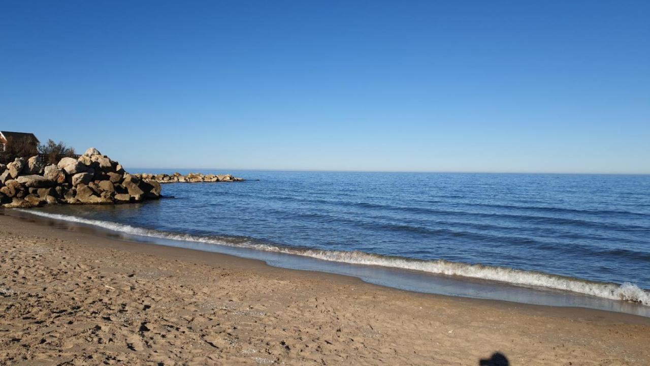 Vacansis Habitaciones De Hostal A Primera Linea De Playa En Cullera Bagian luar foto
