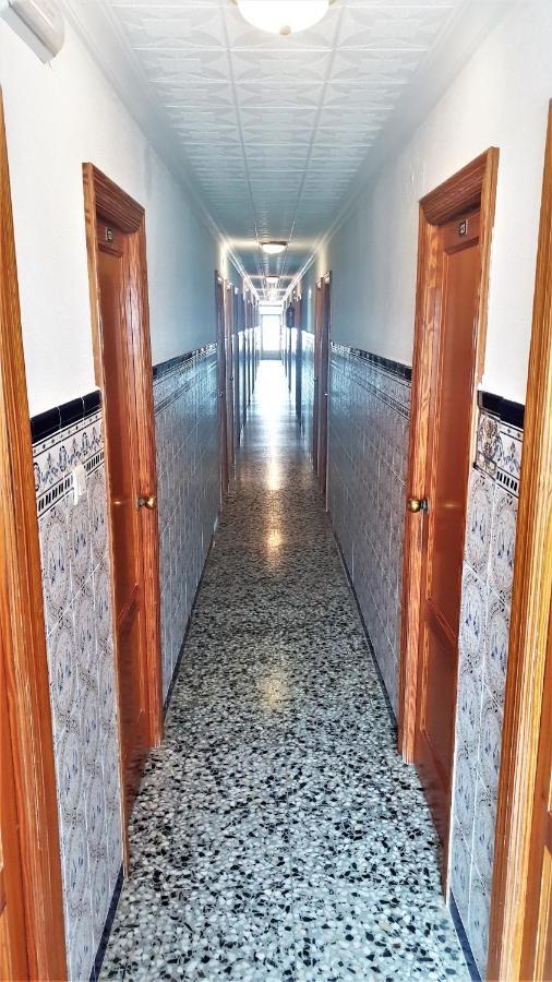 Vacansis Habitaciones De Hostal A Primera Linea De Playa En Cullera Bagian luar foto