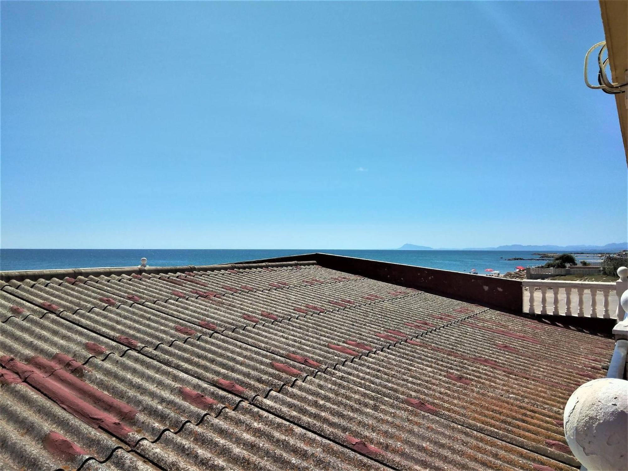 Vacansis Habitaciones De Hostal A Primera Linea De Playa En Cullera Bagian luar foto